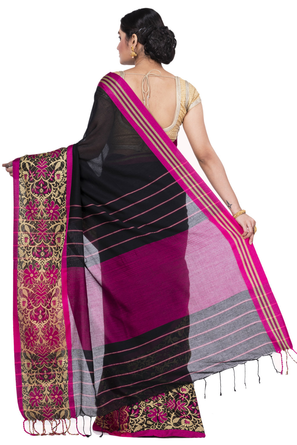 Black Pure Cotton Begompuri_Hand Hand Loom Saree (671)
